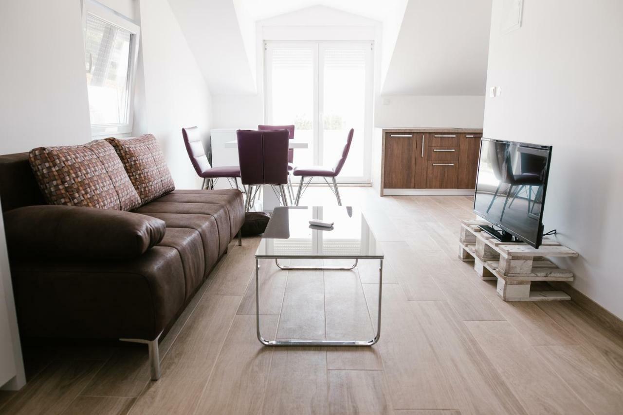 The Nikolic Suites - Villa Woegenstein Tribalj Extérieur photo